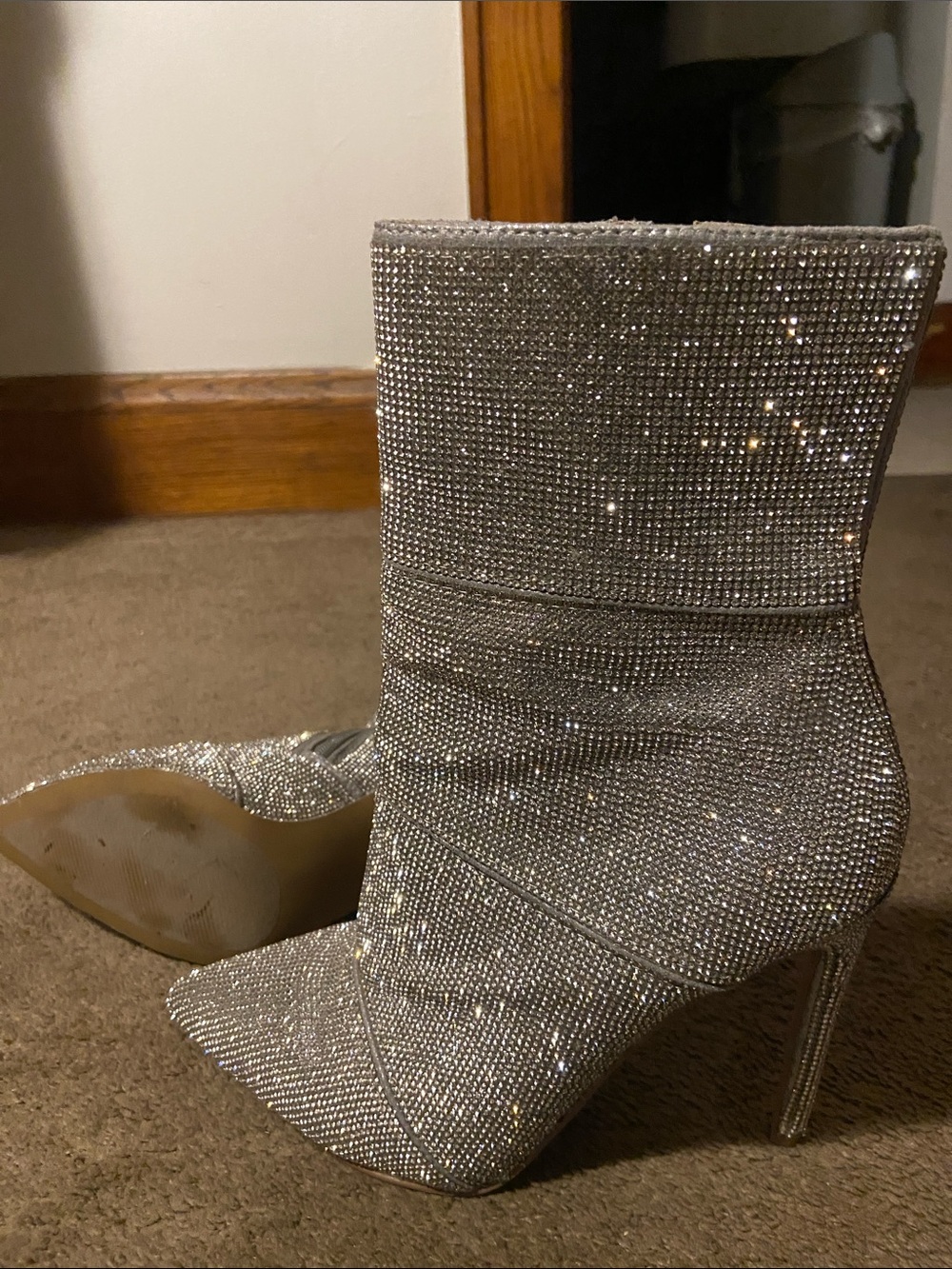 Women's Size 9.5M Steve Madden Sparkle Pointed Toe Stiletto Booties - Silver